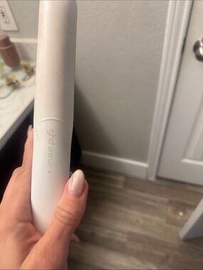 ghd white ceramic hair straightener platinum